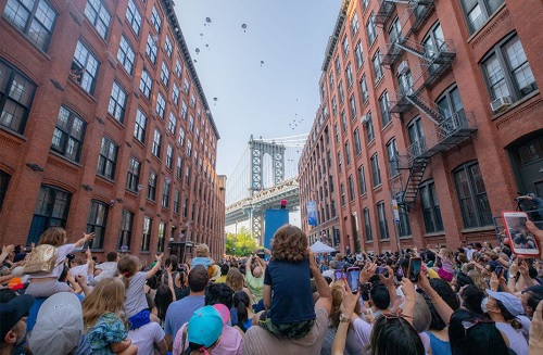 Annual Elephant Drop Coming to DUMBO